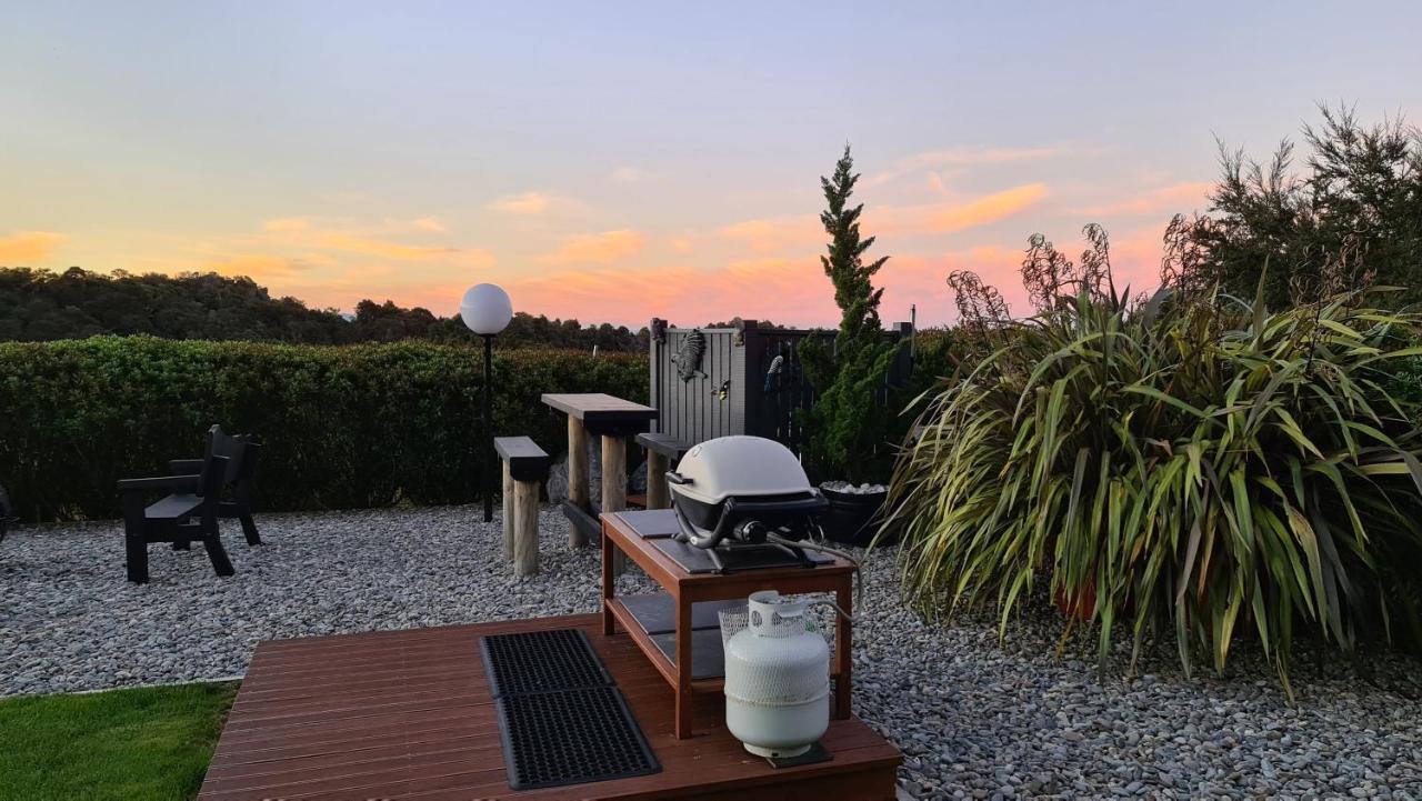 Rocky Ridge Cottage Takaka Eksteriør billede