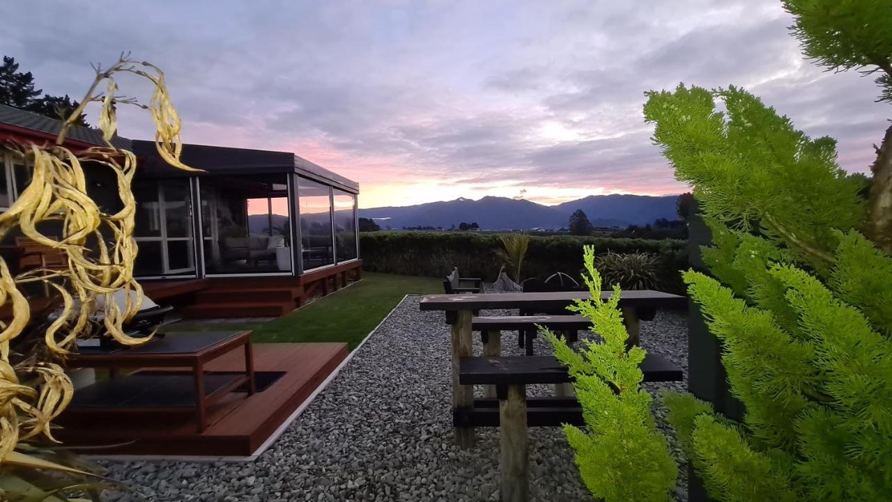Rocky Ridge Cottage Takaka Eksteriør billede