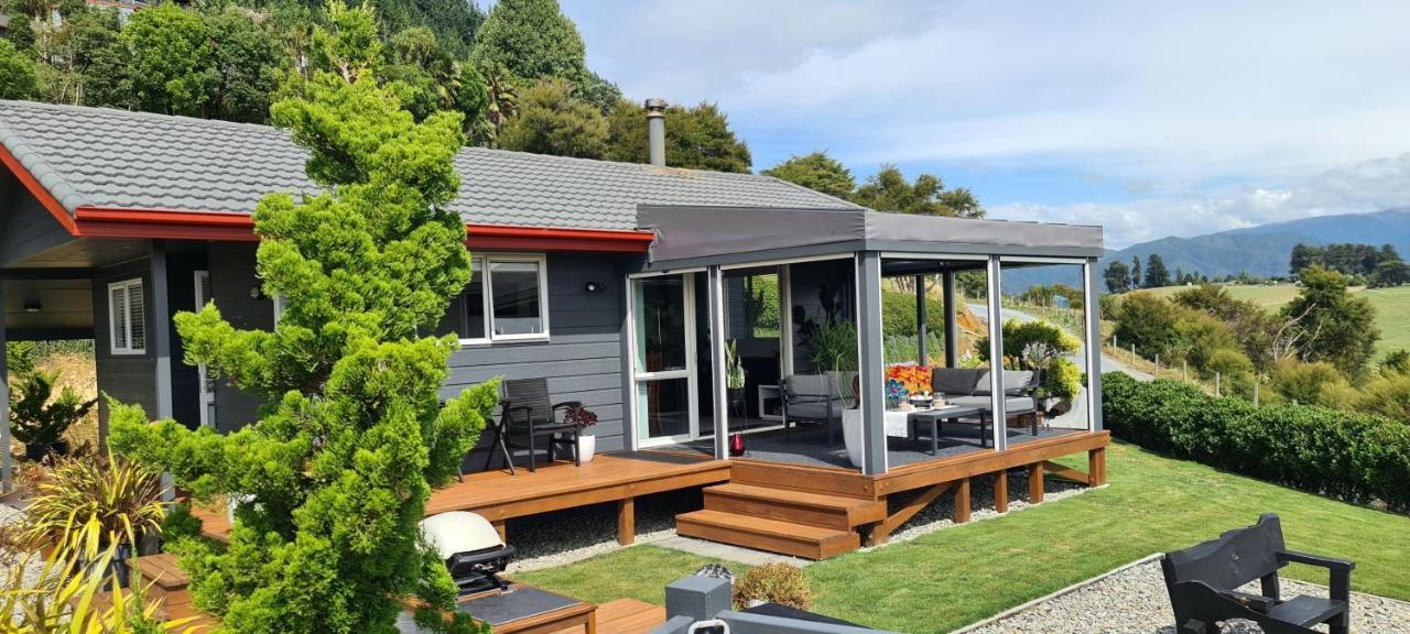 Rocky Ridge Cottage Takaka Eksteriør billede