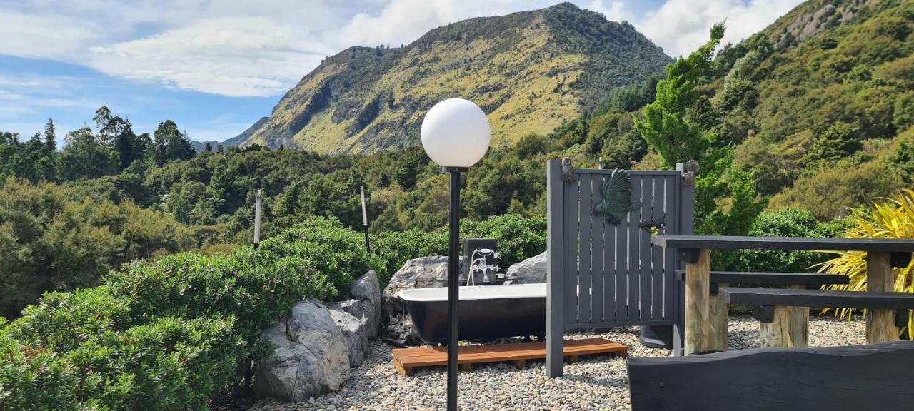 Rocky Ridge Cottage Takaka Eksteriør billede
