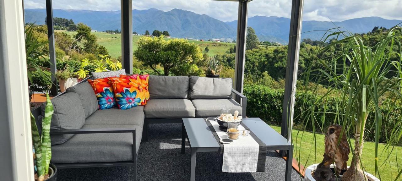 Rocky Ridge Cottage Takaka Eksteriør billede