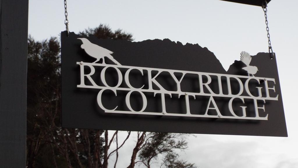 Rocky Ridge Cottage Takaka Eksteriør billede